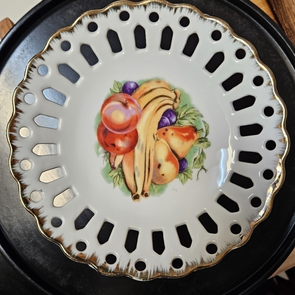 Vintage 50s/60s Giftcraft Porcelain Bone Handpainted Candy Dish on Stand